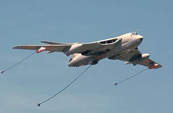 1/144 scale Handley-Page Victor K.2 - British rapid tanker