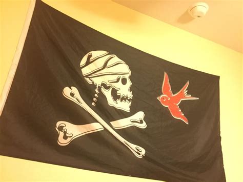 My historically accurate pirate flag! : vexillology