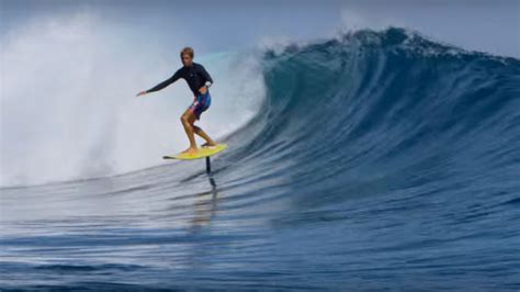 Kai Lenny / Hydrofoil Surfing - Freesurf Magazine