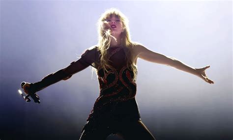 Taylor Swift anuncia la película de The Eras Tour - Rolling Stone en ...