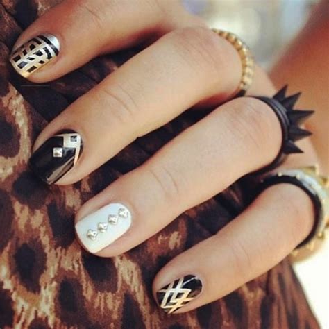 Black & Gold Nail Designs: 51 Fabulous Ways To Rock'em