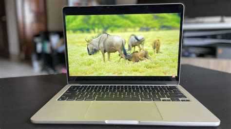 MacBook Air M2 review: The best MacBook for most people | CNN Underscored