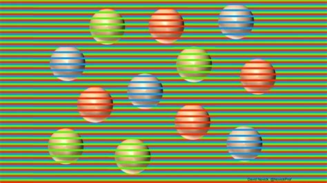 This optical illusion tricks you into seeing different colors. How does ...