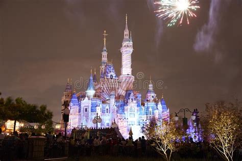 Shanghai Disney Castle and Fireworks Editorial Photo - Image of view ...