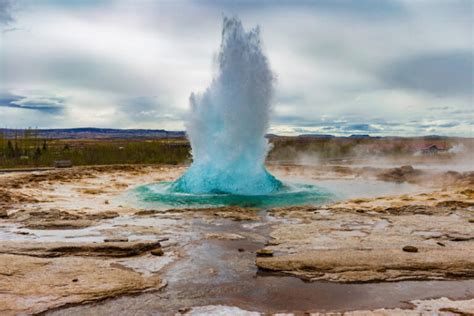 Top 10 Spectacular Geysers in the World - Top10HQ