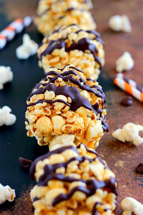 Caramel Popcorn Balls - Pumpkin 'N Spice