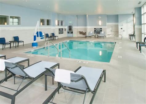 9 BEST HOTELS near LAX AIRPORT in Los Angeles