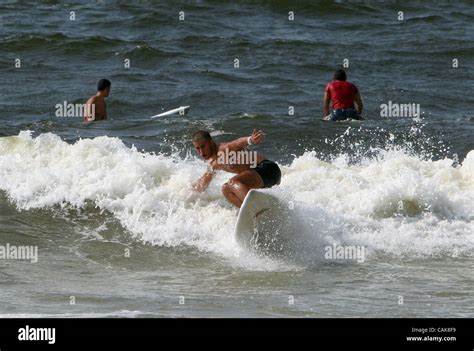 Surfing in gaza hi-res stock photography and images - Alamy