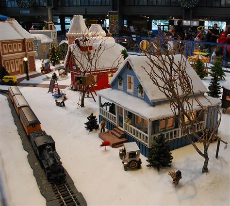 Seattle Center Winterfest Offers Can't Miss Holiday Fun