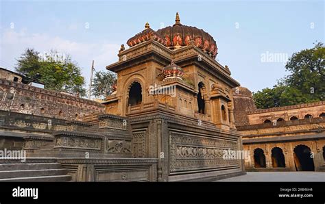 View of Ancient Kashi Vishwanath Temple, Ahilya Devi Maheshwar Fort, Madhya Pradesh, India Stock ...