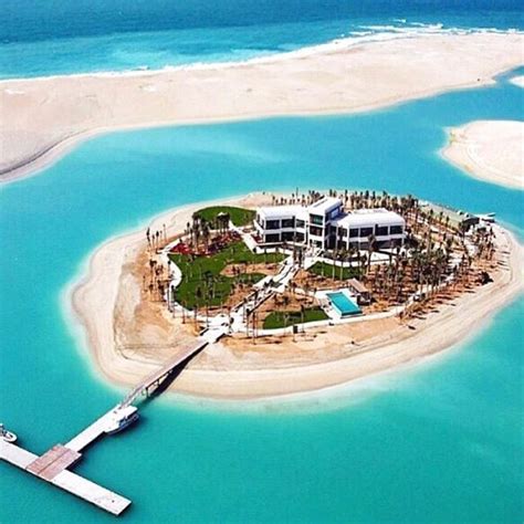 Modern Mansions on Instagram: “Insane mega mansion on a private island in Dubai 😱 # ...