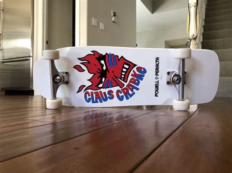 SOCAL SKATESHOP - 41 Photos & 98 Reviews - 24002 Via Fabricante ...