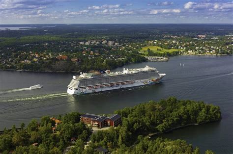 Norwegian Getaway Cruise Ship 2024-2025 | Book A Cruise Ship Vacation