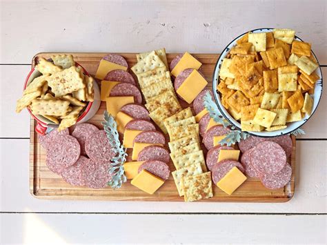 How to Smoke Cheese, Crackers and Summer Sausage on a Smoker and a ...