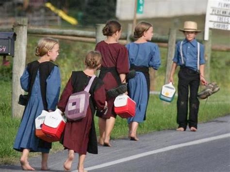 ethnic costumes : Amish boys clothes footwear