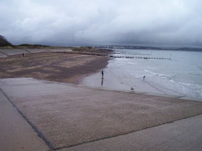 Dawlish Warren Beach - Maps :: British Beaches