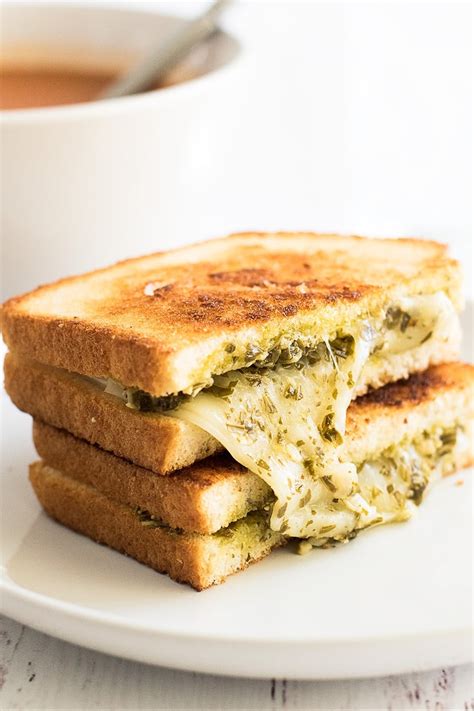 Pesto Grilled Cheese Sandwich - Baking Mischief