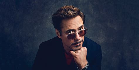 « Ma mère était horrifiée » : Robert Downey Jr a été averti par sa mère avant de jouer un Noir ...