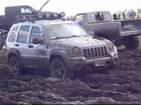 Jeep Liberty off road - YouTube