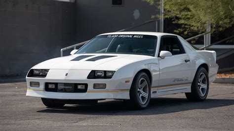 1990 Chevrolet Camaro IROC-Z at Las Vegas 2020 as S108 - Mecum Auctions