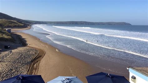 Woolacombe Surf Centre for surf lessons in Woolacombe | My Favourite Cottages