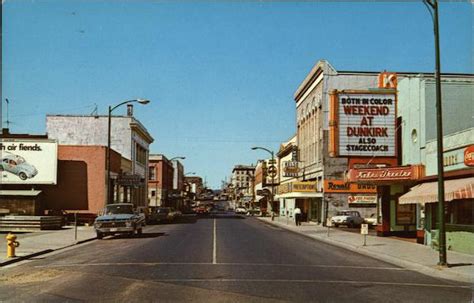 Street Scene Kelso, WA