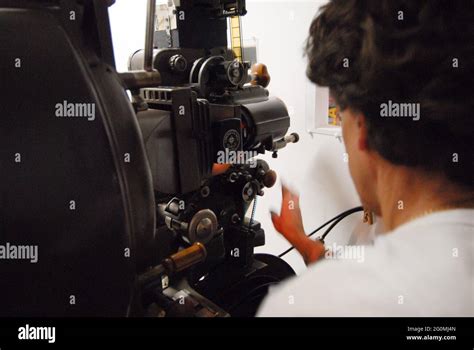 70mm film projector hi-res stock photography and images - Alamy