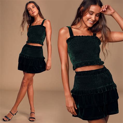 Green Outfits: Clothing and Accessories in Shades of Green - Lulus.com Fashion Blog