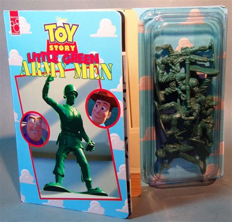 Main Street Toys - Toy Story Little Green Army Men