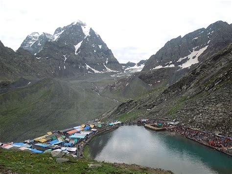 Manimahesh Lake – The enchanting beauty of Himachal | Lake, Natural wonders, Natural landmarks