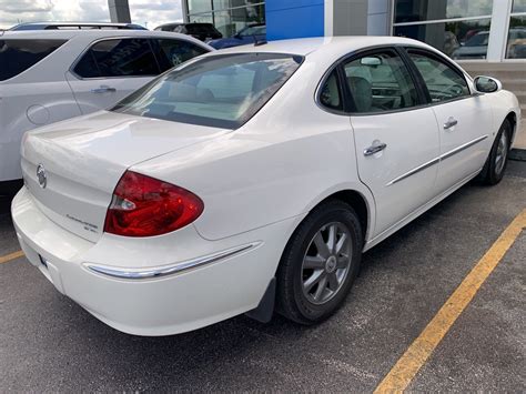 Pre-Owned 2008 Buick LaCrosse CXL 4D Sedan in Quad Cities #E8159A | Green Family Auto