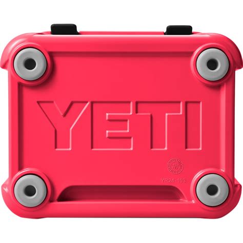 YETI Roadie 24 Cooler - Hike & Camp