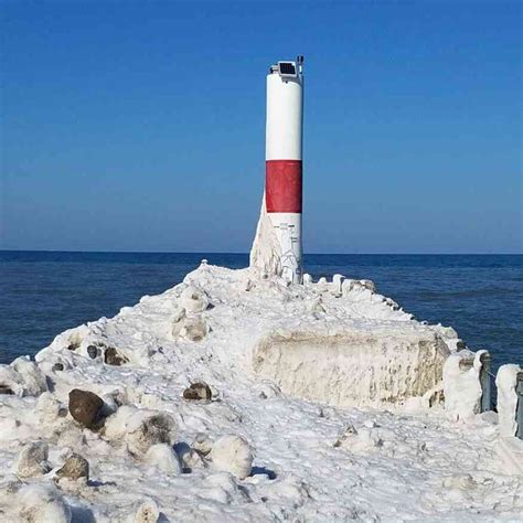 9 Lake Ontario Lighthouses in New York - Day Trips Around Rochester, NY