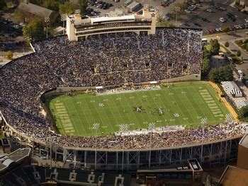 vanderbilt-university-football-2008-season-gameday-at-vanderbilt ...