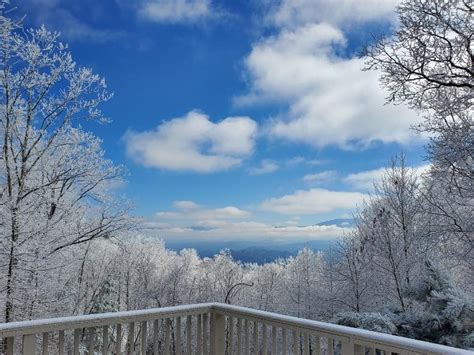 Best Places to Experience Snow in Pigeon Forge, TN | Pigeon Forge TN Cabins