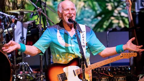 Jimmy Buffett, 'Margaritaville' musician, dead at 76