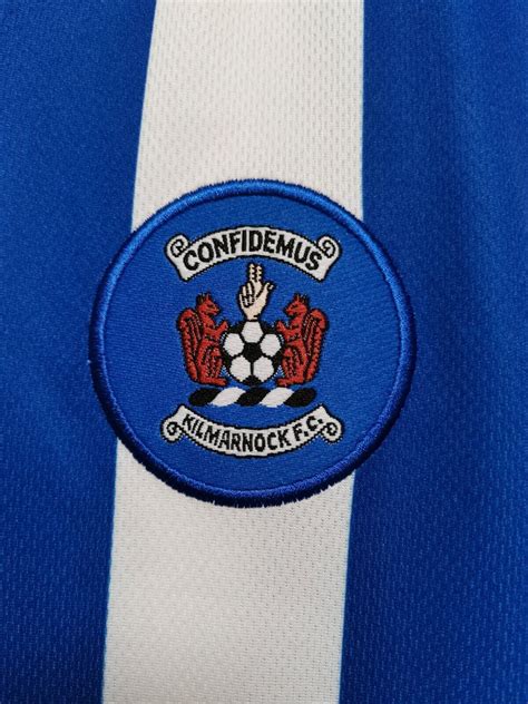 Kilmarnock 2001-02 Home Kit