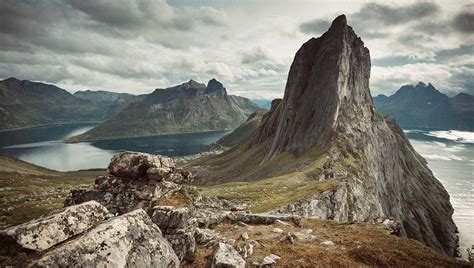 Segla is the most iconic rock formation in Senja. The hike to the top of Segla became recently ...