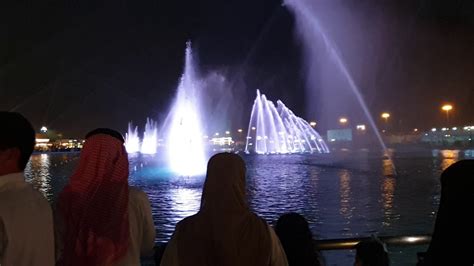 Riyadh Boulevard Fountain show 3 - YouTube