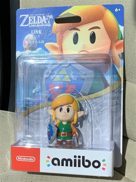 Link’s Awakening amiibo. Only 1 available at the Walmart near work ...