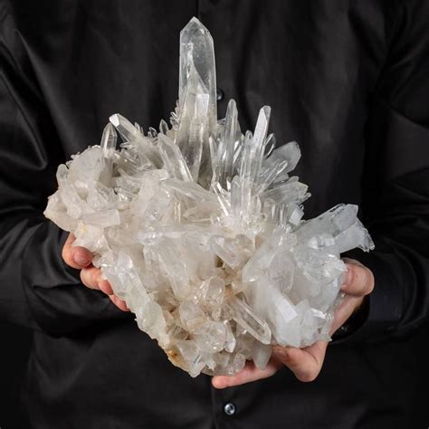 Incredible Quartz Formation Crystals - 260×240×160 mm - - Catawiki