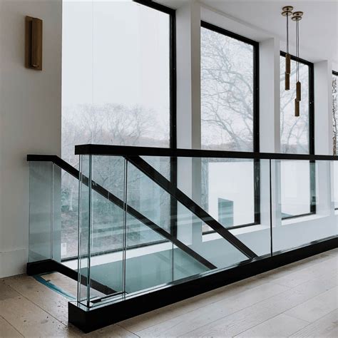 Glass Railing Installation - Blog De Jombar Glass Railing Installation ...