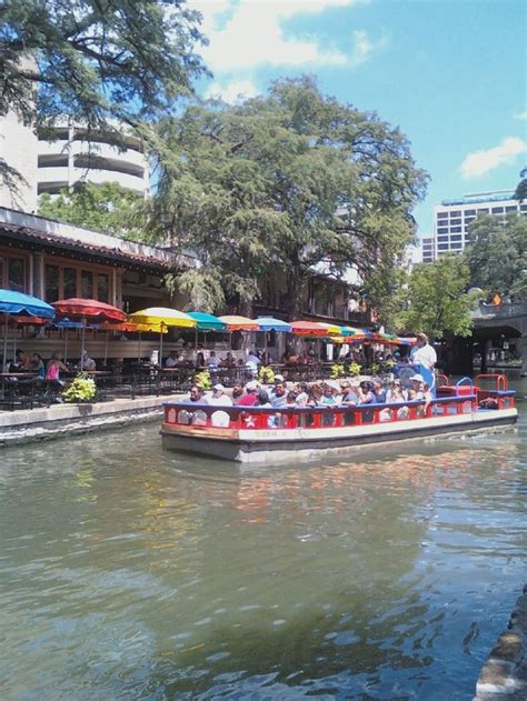 Boat ride on the Riverwalk - San Antonio, TX - 2011 (eat at Boudro's ...