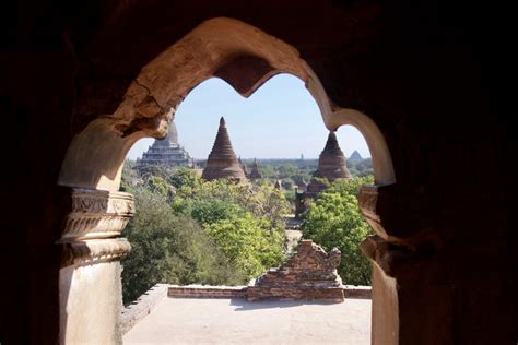 Visiting the Bagan Pagodas in Myanmar - Erika's Travels