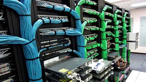 Best Cables Management on Servers Room | ที่ วัด อุณหภูมิ ห้อง - STC EDU