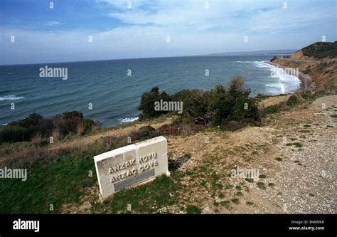 GALLIPOLI COMMONWEALTH WAR GRAVES COMMISS CWGC WW1 WORLD WAR ONE TURKEY GRAVES DEATH DIE ...