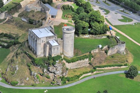 Chateau de Falaise, birthplace of my 26th Great Grandfather, William ...