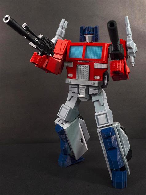 Someone 3D Printed A Transformable Marvel Transformers Optimus Prime Figure