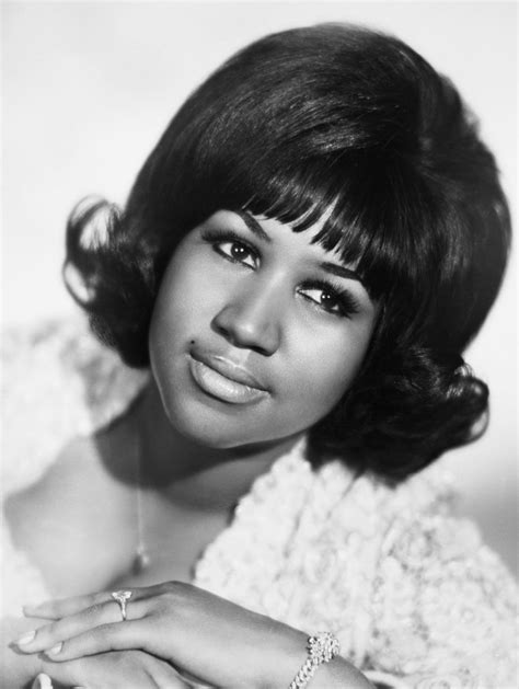 Aretha Franklin - Biography, Height & Life Story | Super Stars Bio