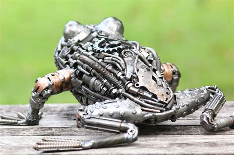 Frog Metal art sculpture